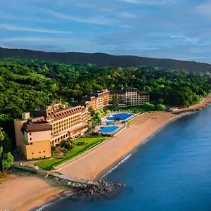 5* Semesteranläggning (resort) Hvd Riviera Ultra & Mineral Pool - Private & Free Parking